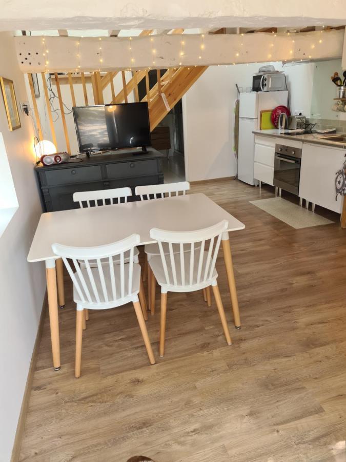 Charmant Logement A La Campagne Gazaupouy Εξωτερικό φωτογραφία